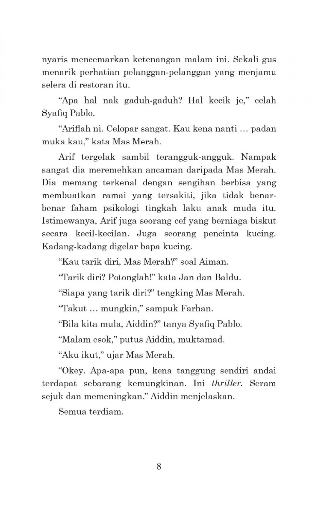 Perempuan Busana Merah - Ramlee Awang Murshid